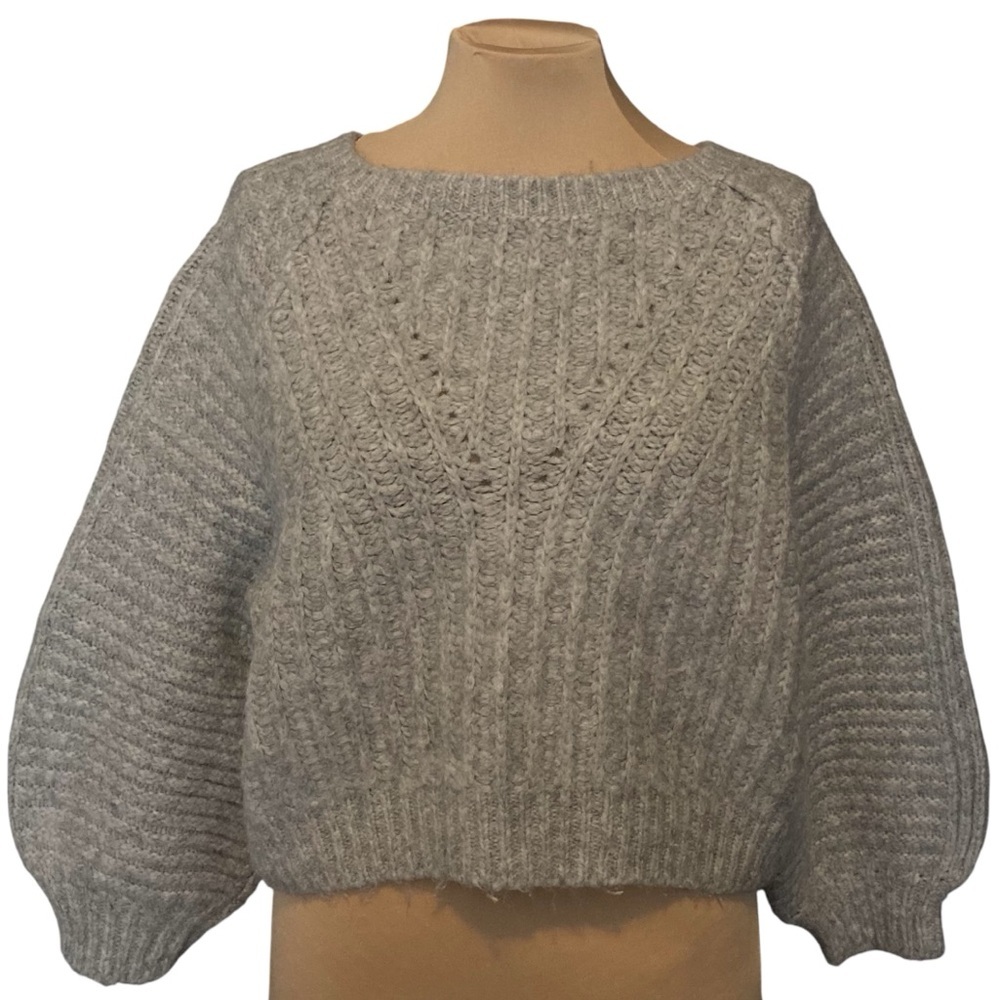 Free People Carter Textured Knit Sweater in Light Gray
